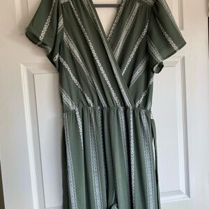 Charlotte Russe Green Jumpsuit with White Details
